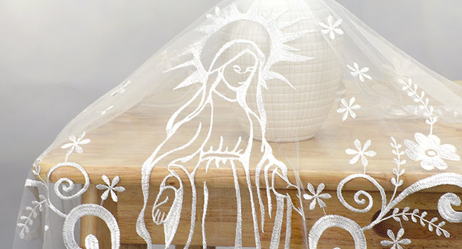 Bozidol Catholic Veil Church Mantilla Velos para ir a la Iglesia Lace Chapel Mass Veil Religious Gift for Women (White)