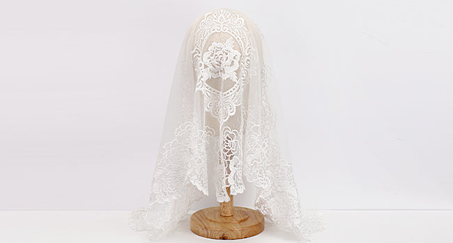 Spanish Style Church Lace Veils- Traditional Vintage Mantilla Veil Latin Mass Head Covering for Women